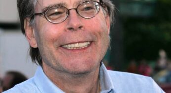Biography Of Stephen King: Revealing The Enigmatic Figure